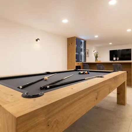 Divina Willa Milohnici